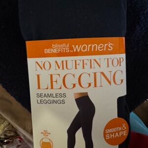 Warner's No Muffin Top Legging - Black